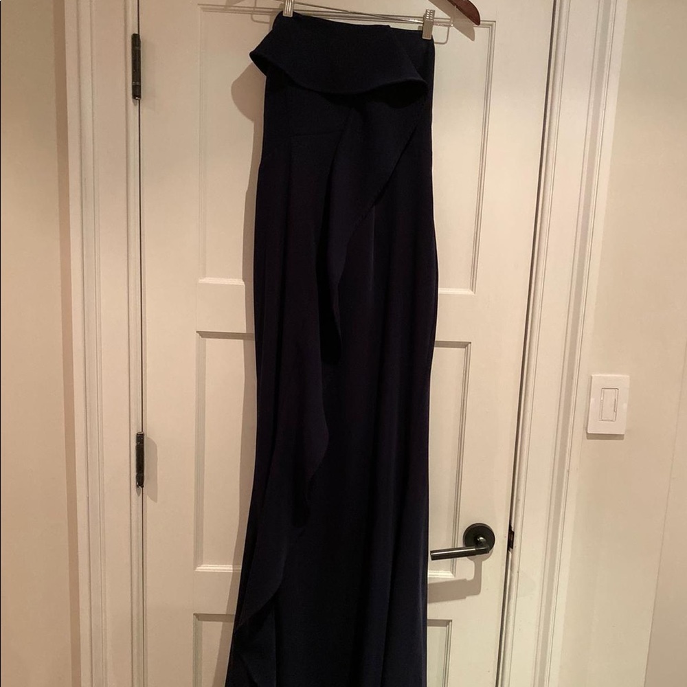 Jarlo navy strapless evening gown